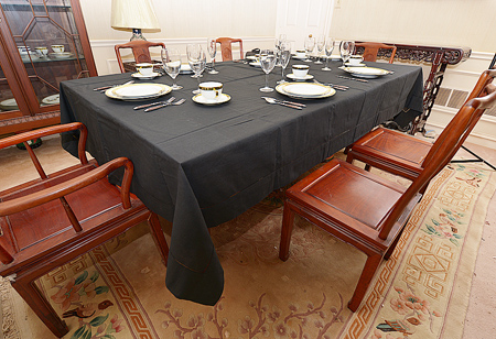 Festive tablecloth. Black. 70x100" - Click Image to Close